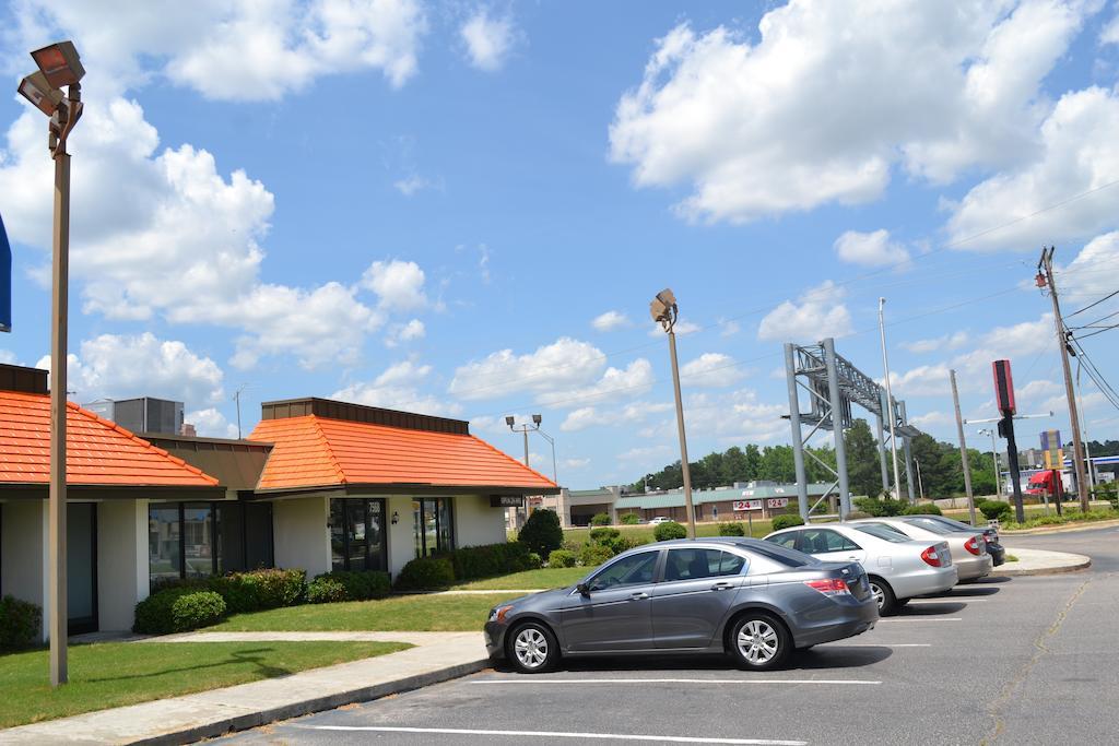 Super 8 By Wyndham Rocky Mount I-95 Exit 145 Hotel Battleboro Exterior foto