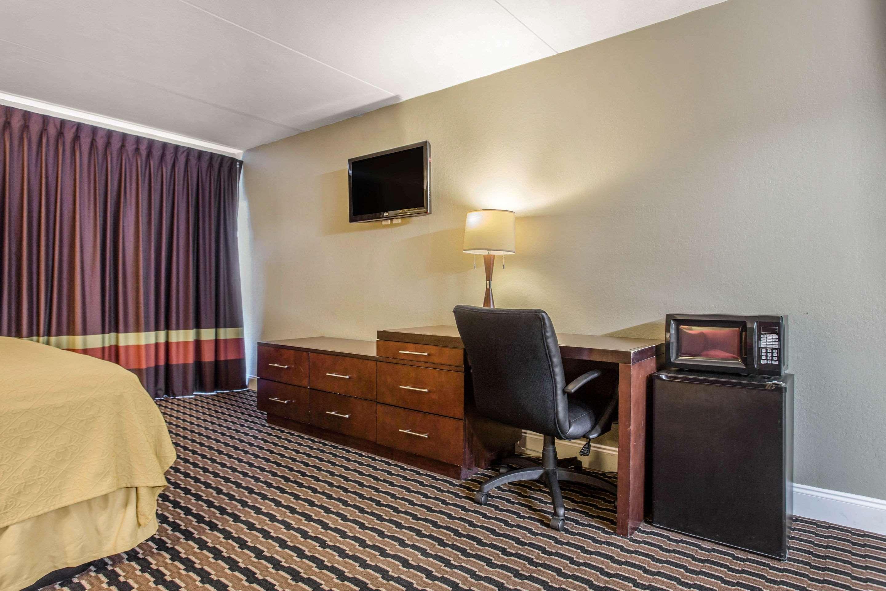 Super 8 By Wyndham Rocky Mount I-95 Exit 145 Hotel Battleboro Exterior foto
