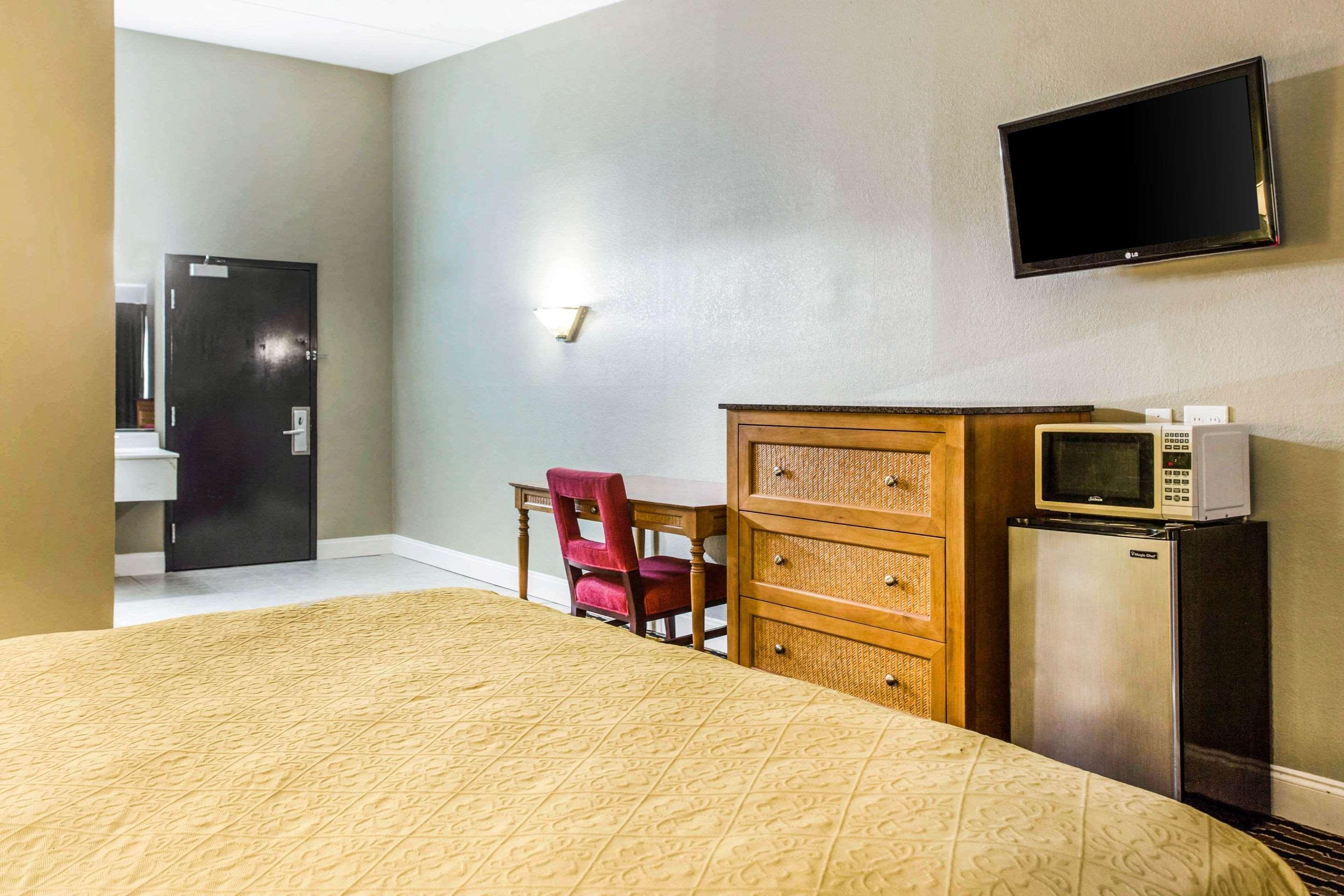 Super 8 By Wyndham Rocky Mount I-95 Exit 145 Hotel Battleboro Exterior foto