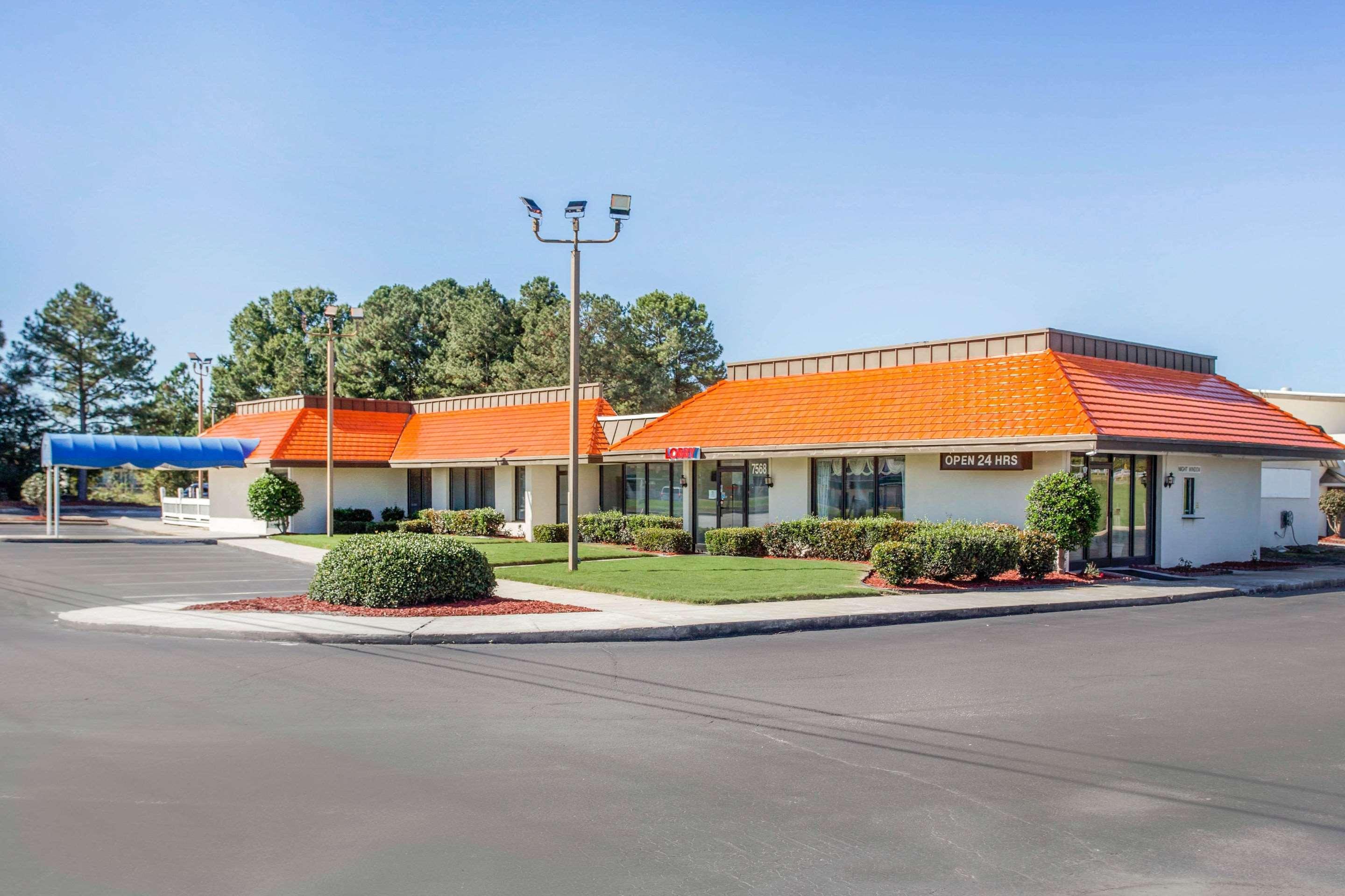 Super 8 By Wyndham Rocky Mount I-95 Exit 145 Hotel Battleboro Exterior foto